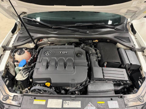 2015 Volkswagen Passat 2.0L TDI SEL Premium