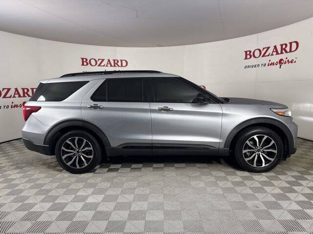 2022 Ford Explorer ST-Line