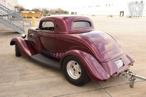 1933 Ford Model 18