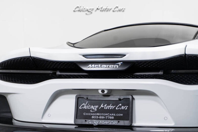 2023 McLaren GT