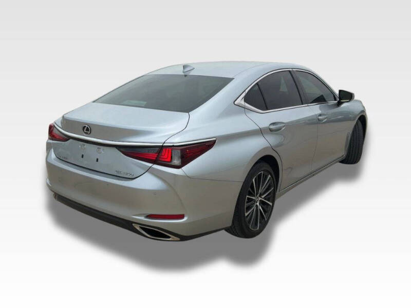 2024 Lexus ES 350