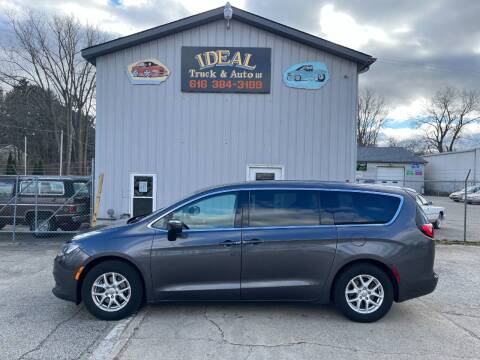 2019 Chrysler Pacifica for sale at IDEAL TRUCK & AUTO LLC in Coopersville MI