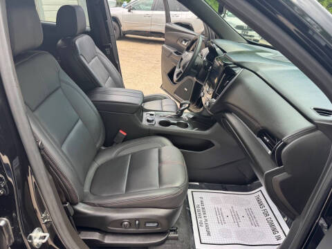 2023 Chevrolet Traverse RS