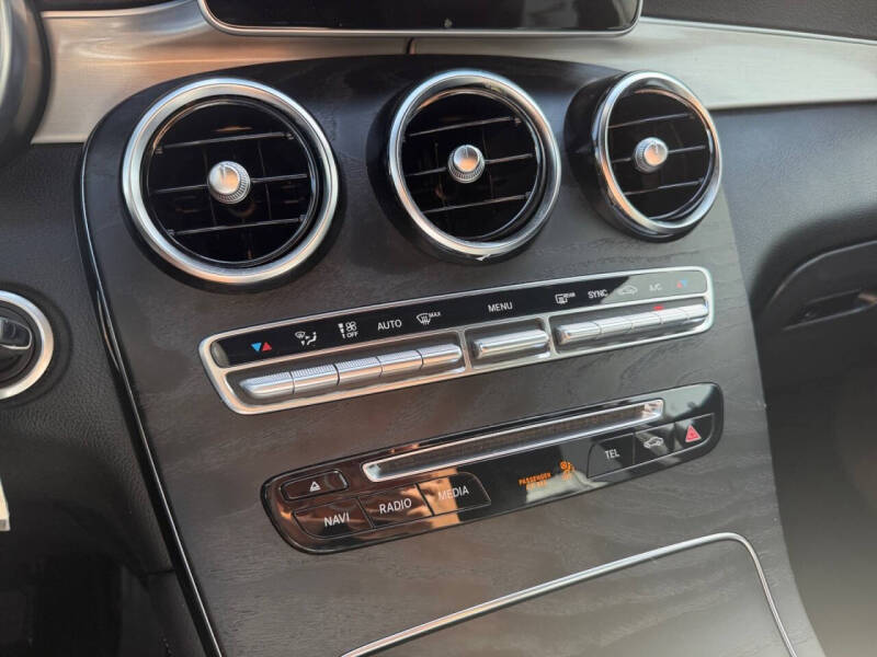 2019 Mercedes-Benz GLC GLC 300 4MATIC