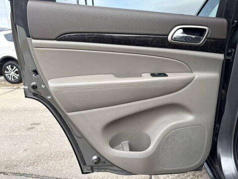 2012 Jeep Grand Cherokee Laredo X