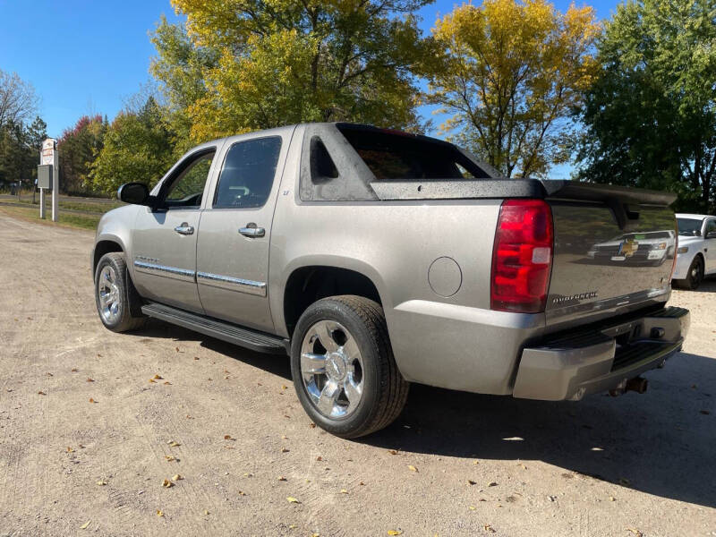 2007 Chevrolet Avalanche null photo 6