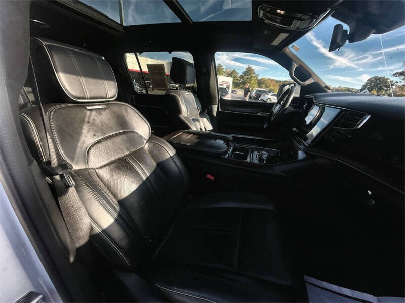 2022 Jeep Grand Wagoneer Series II