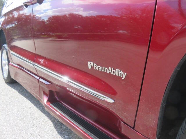 2020 Chrysler Pacifica Touring L Plus