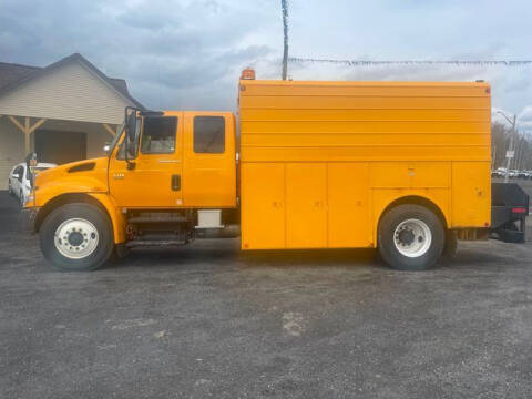 2004 International DuraStar 4400 for sale at Upstate Auto Sales Inc. in Pittstown NY