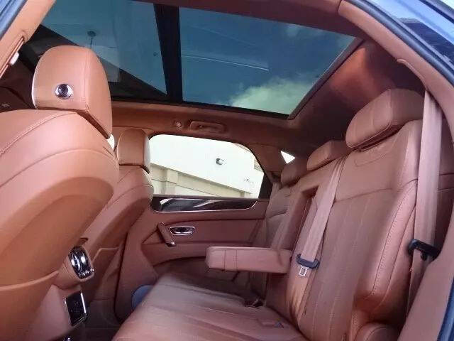 2019 Bentley Bentayga V8