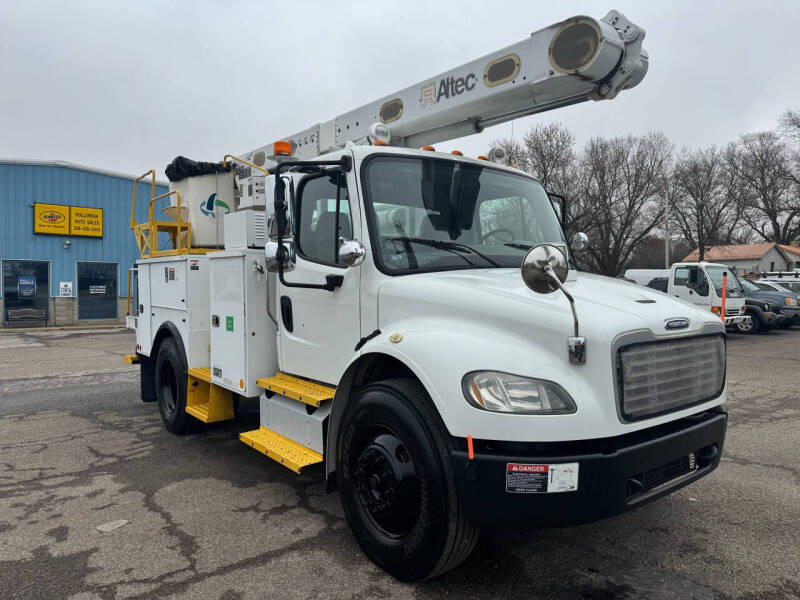 2013 Freightliner M2 106