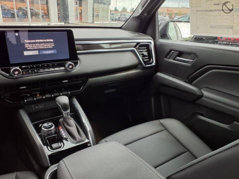 2025 GMC Canyon Elevation