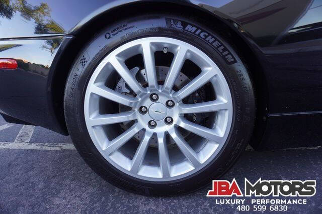 2003 Aston Martin V12 Vanquish