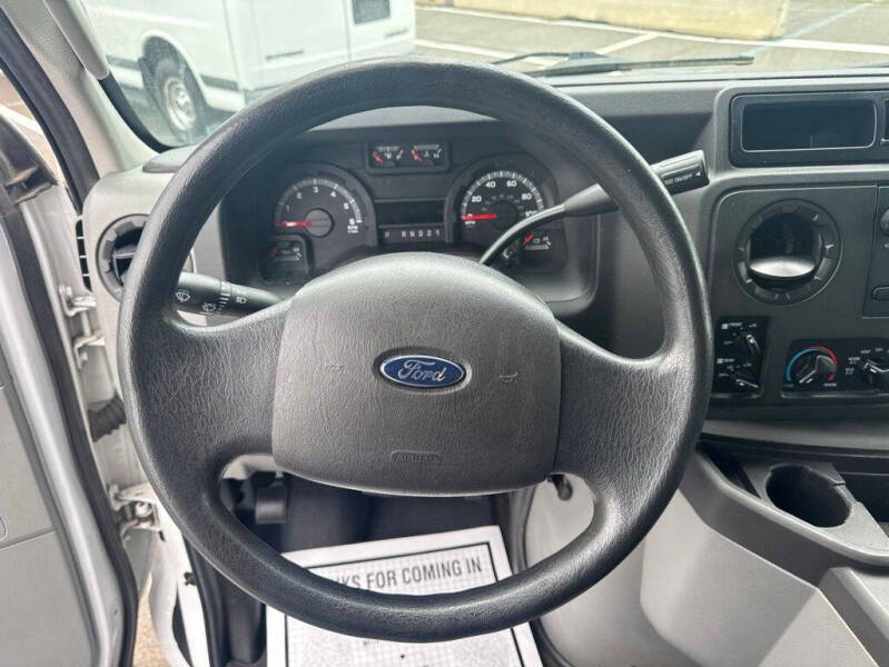 2014 Ford E-Series