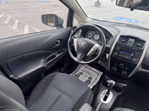2015 Nissan Versa Note SV