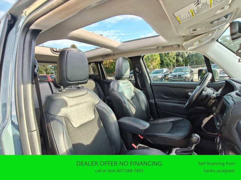 2017 Jeep Renegade Deserthawk