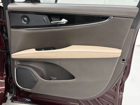 2021 Lincoln Nautilus Reserve