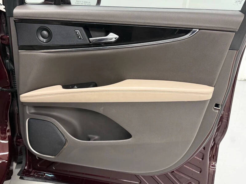 2021 Lincoln Nautilus Reserve