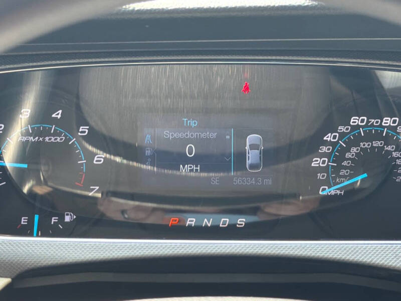 2016 Ford Taurus SE