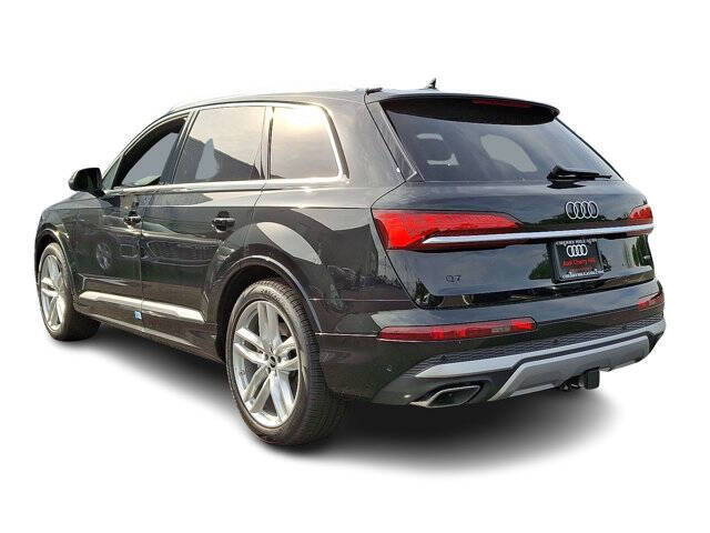 2025 Audi Q7 quattro Premium Plus 55 TFSI
