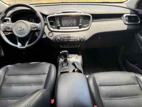 2017 Kia Sorento EX