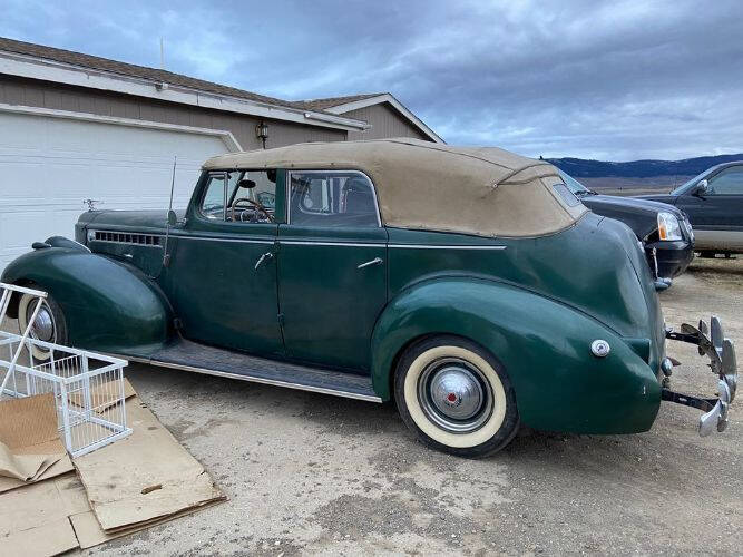 1940 Packard 120