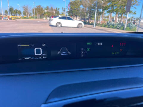 2017 Toyota Prius Three