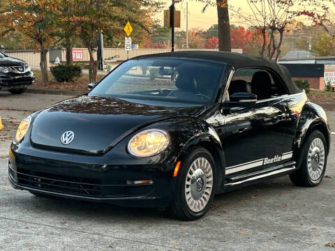 2013 Volkswagen Beetle Convertible 2.5L 50s Edition