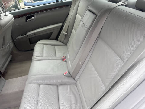 2010 Mercedes-Benz S-Class S 550