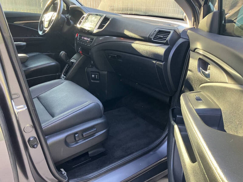 2018 Honda Pilot EX-L w/Honda Sensing