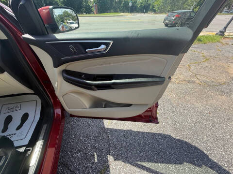 2017 Ford Edge Titanium