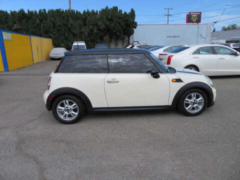 2011 MINI Cooper
