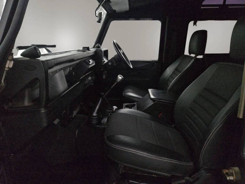 1991 Land Rover Defender