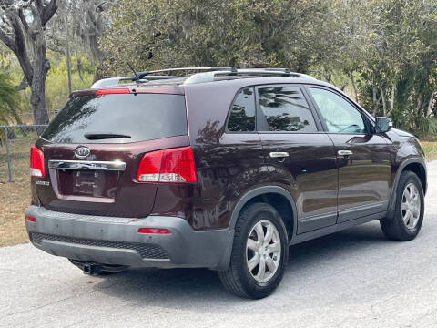 2011 Kia Sorento LX