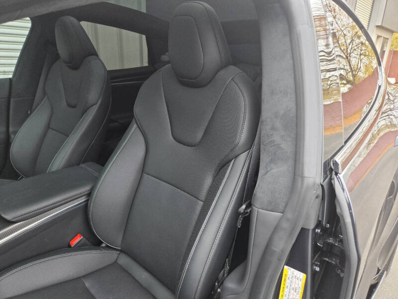 2024 Tesla Model S Plaid