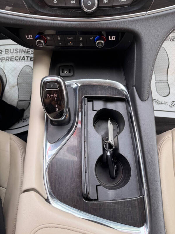 2019 Buick Enclave Essence