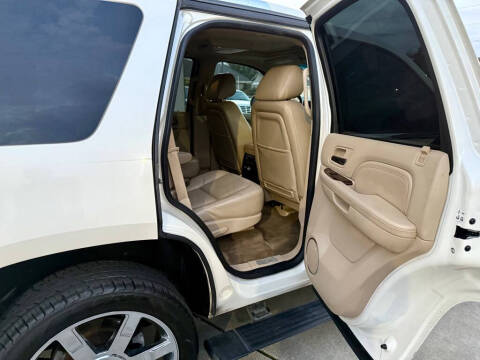 2010 Cadillac Escalade Premium