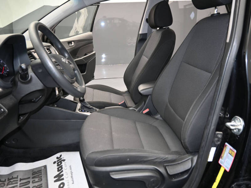 2020 Hyundai Accent SEL