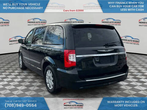 2015 Chrysler Town and Country Touring