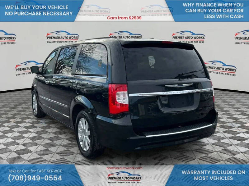 2015 Chrysler Town and Country Touring
