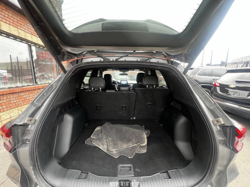 2025 Ford Escape ST-Line Select