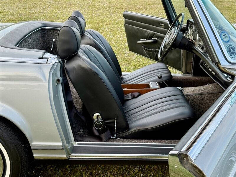 1969 Mercedes-Benz SL-Class