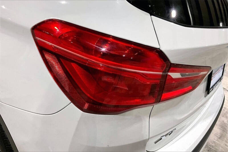 2021 BMW X1 sDrive28i