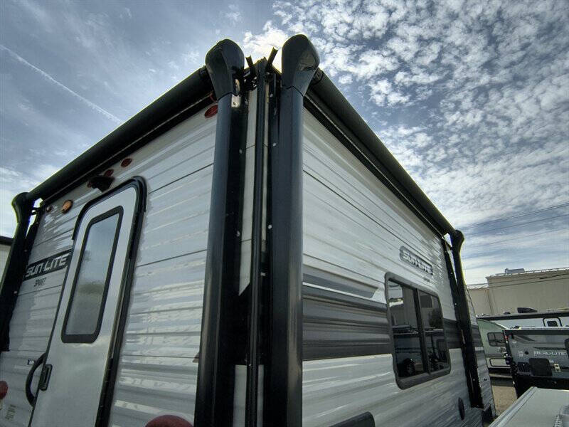 2022 SunLite 16BH
