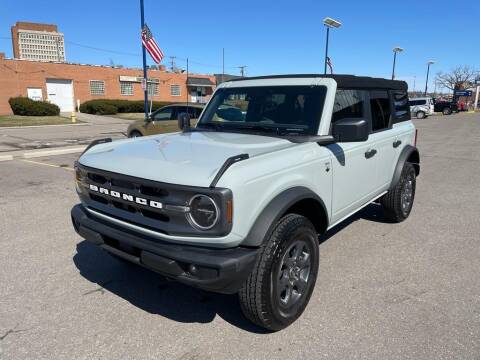 2021 Ford Bronco for sale at Luxury Motors in Detroit MI