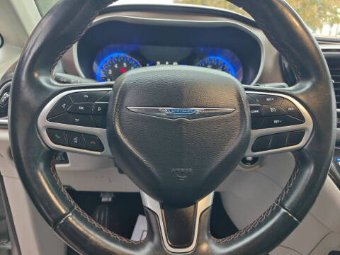 2018 Chrysler Pacifica Touring L