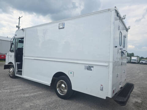 2015 Freightliner MT45 Chassis