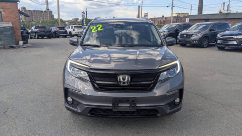 2022 Honda Pilot for sale at Merrimack Motors in Lawrence MA