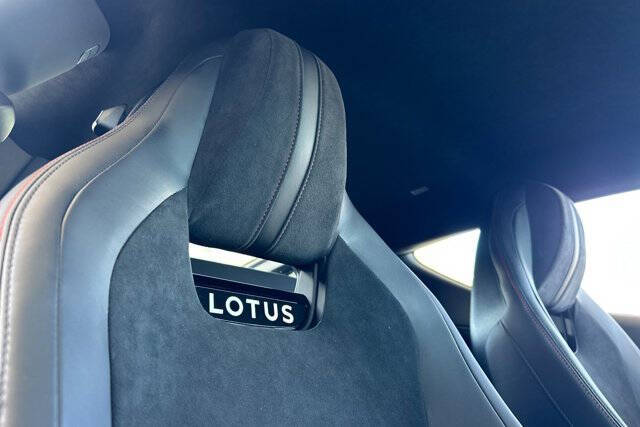 2025 Lotus Emira V6 Base