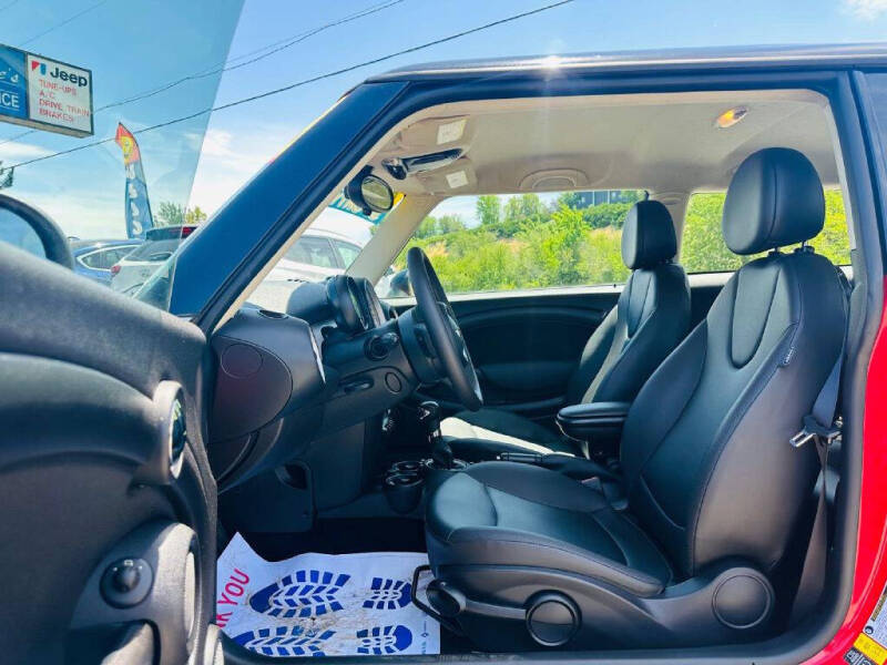 2013 MINI Hardtop Cooper